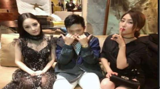 快乐吃瓜娱乐新闻视频下载,快乐吃瓜娱乐新闻视频下载攻略